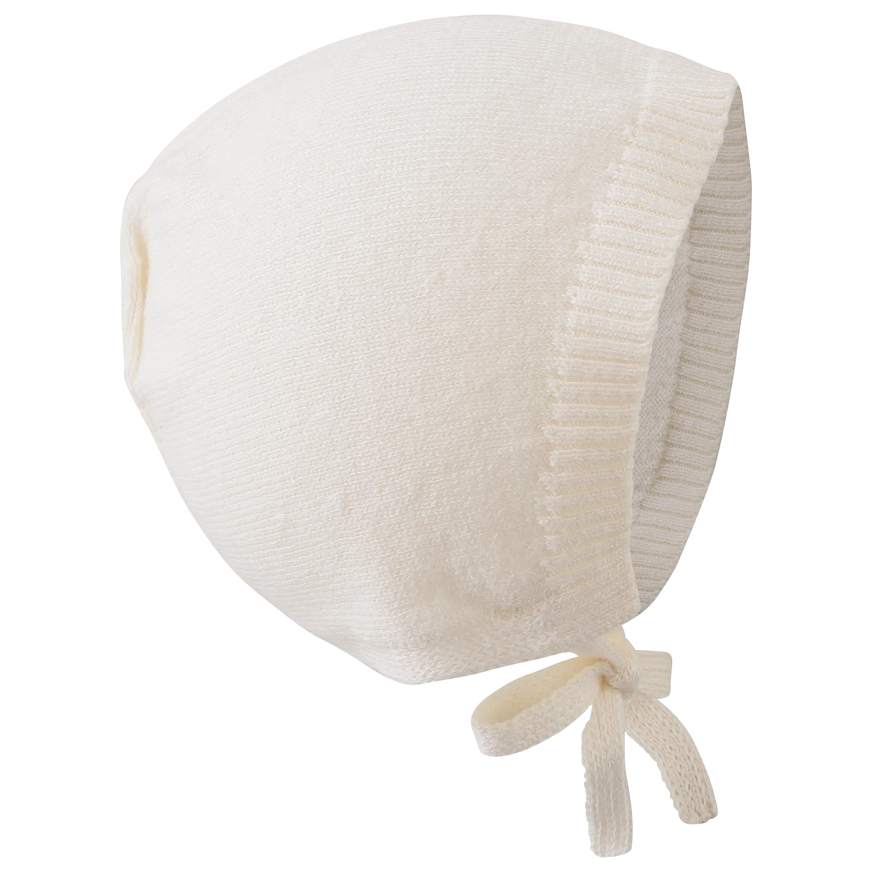 Professionelle Produktfotografie von PRO-ducto GmbH: Weiße Baby-Strickmütze mit Bindeband. Ideal für hochwertige Textilfotografie und Produktbilder.