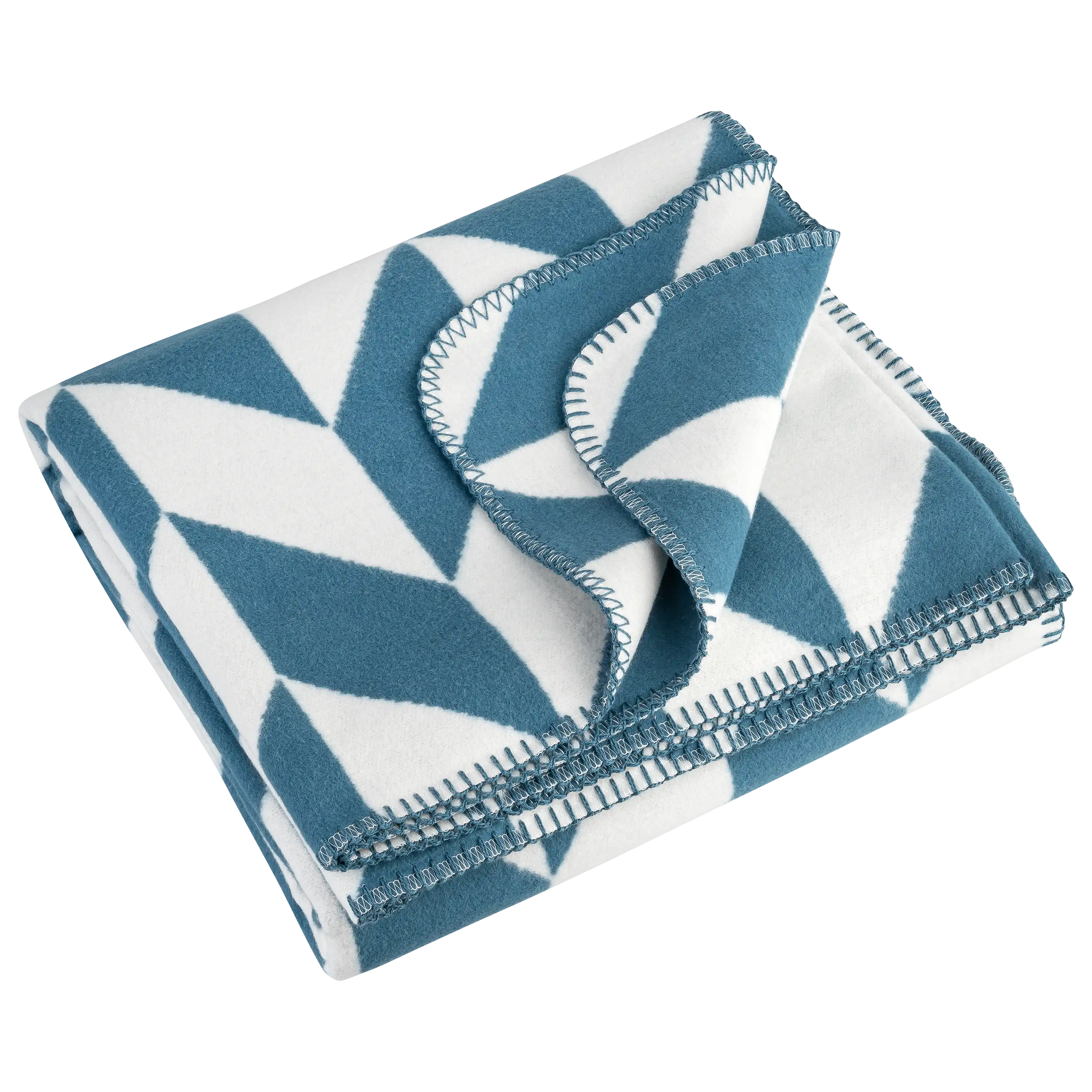 Professionelle Produktfotografie einer gefalteten blau-weißen Fleecedecke mit geometrischem Muster von PRO-ducto.