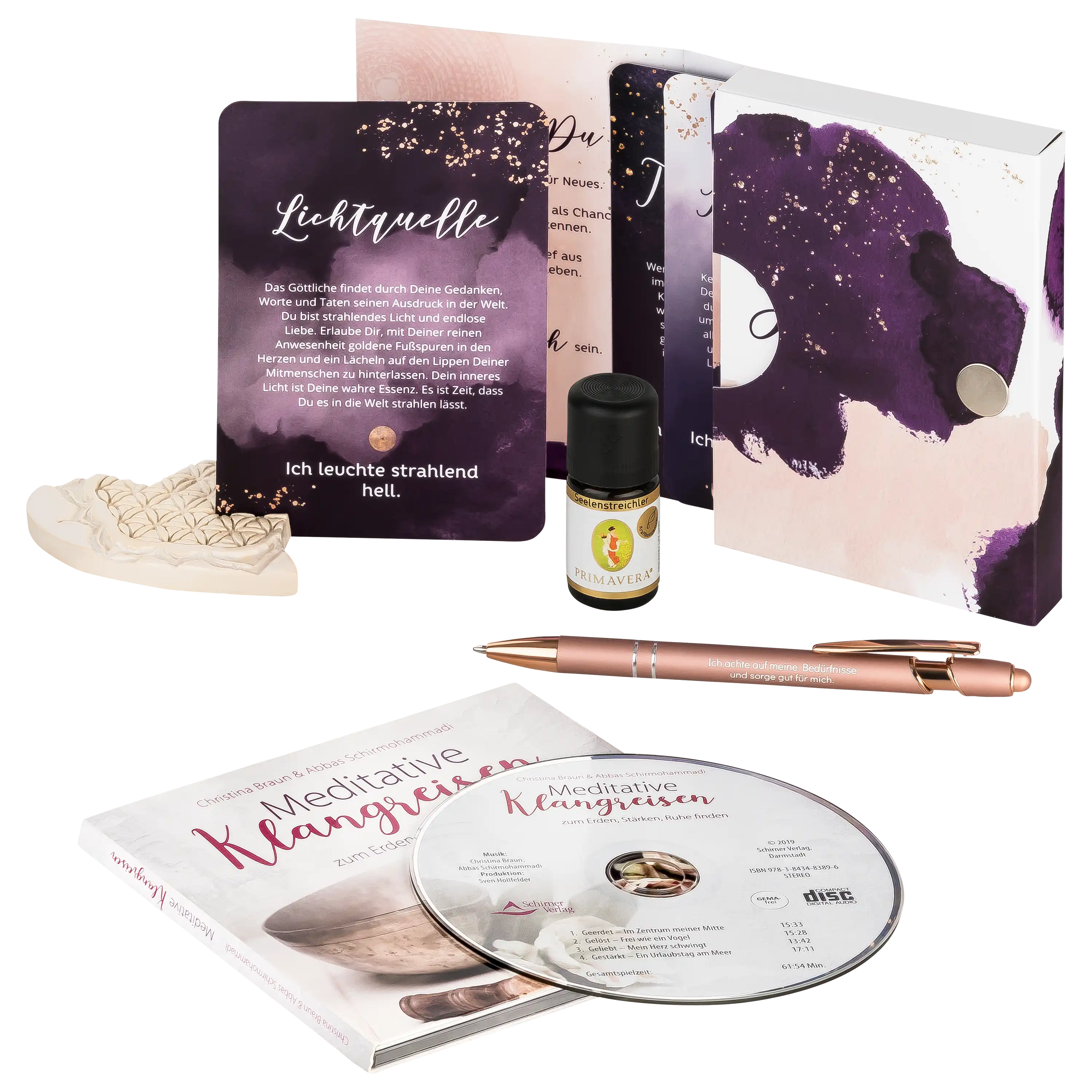 Professionelle Produktfotos von Meditationskarten, CD, Stift und ätherischem Öl für die PRO-ducto GmbH.