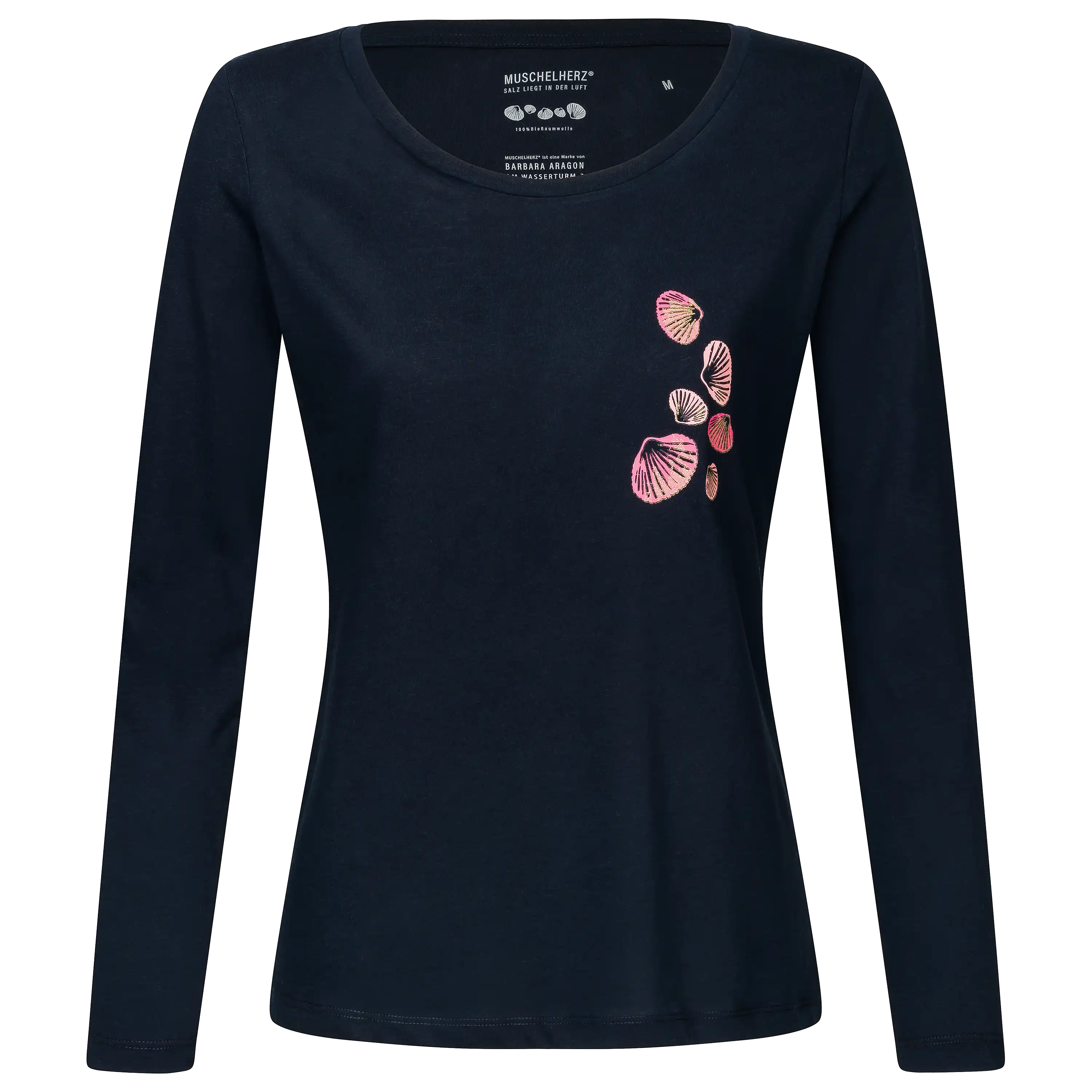 Dunkelblaues Langarmshirt von Muschelherz mit Muschel-Print für professionelle Produktfotografie von Bekleidung.