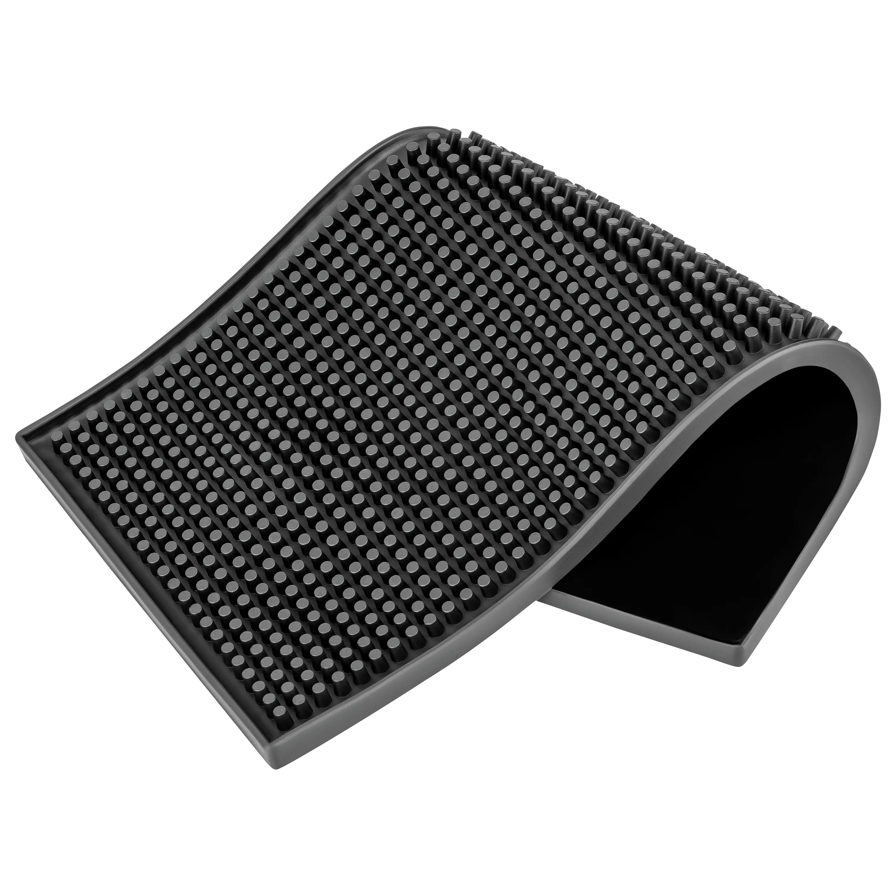 Eine gebogene, schwarze Abtropfmatte mit Noppenstruktur, fotografiert für professionelle Produktfotos bei PRO-ducto.
