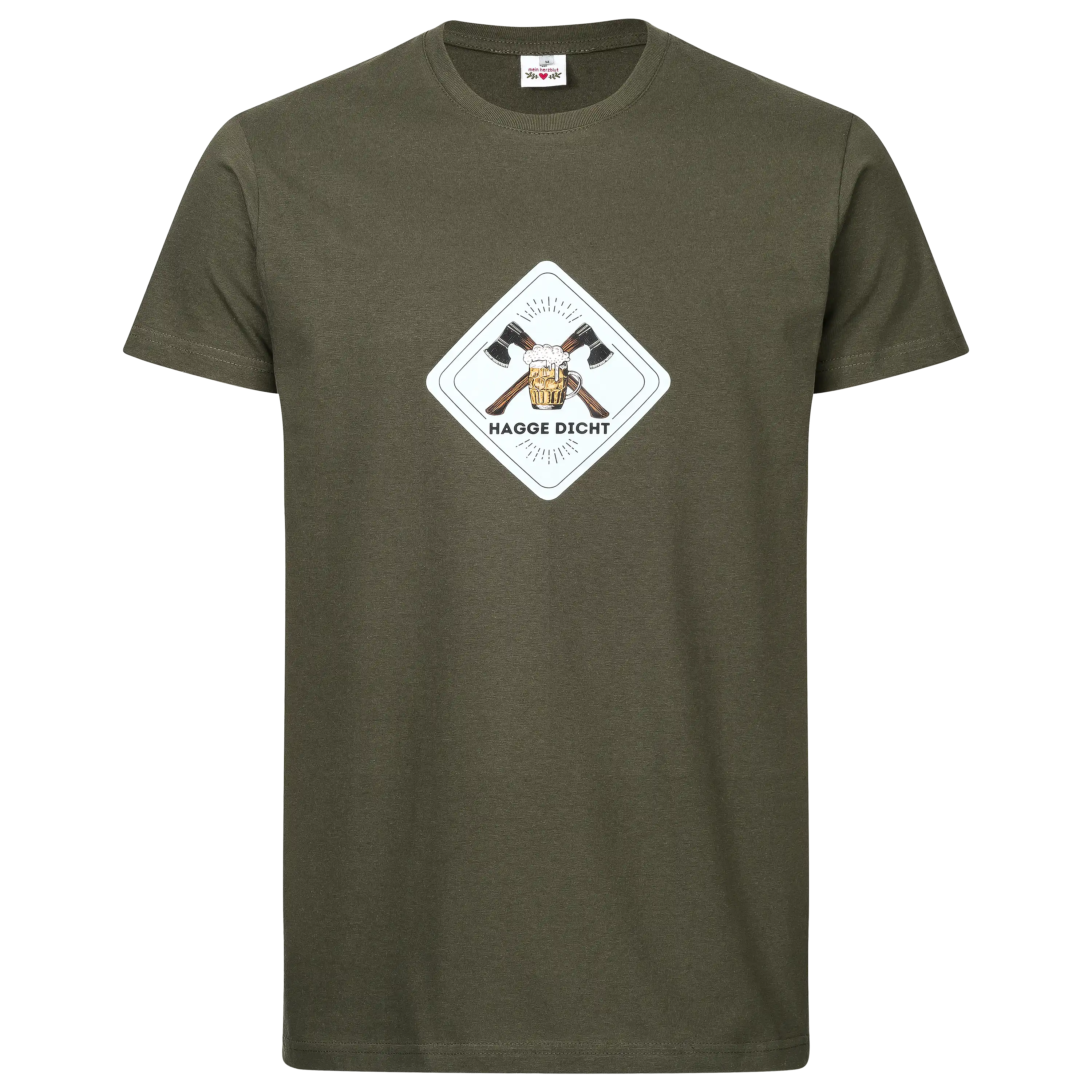 Olivgrünes T-Shirt für professionelle Produktfotografie mit Aufdruck: zwei Äxte und ein Bierkrug, Text: HAGGE DICHT.