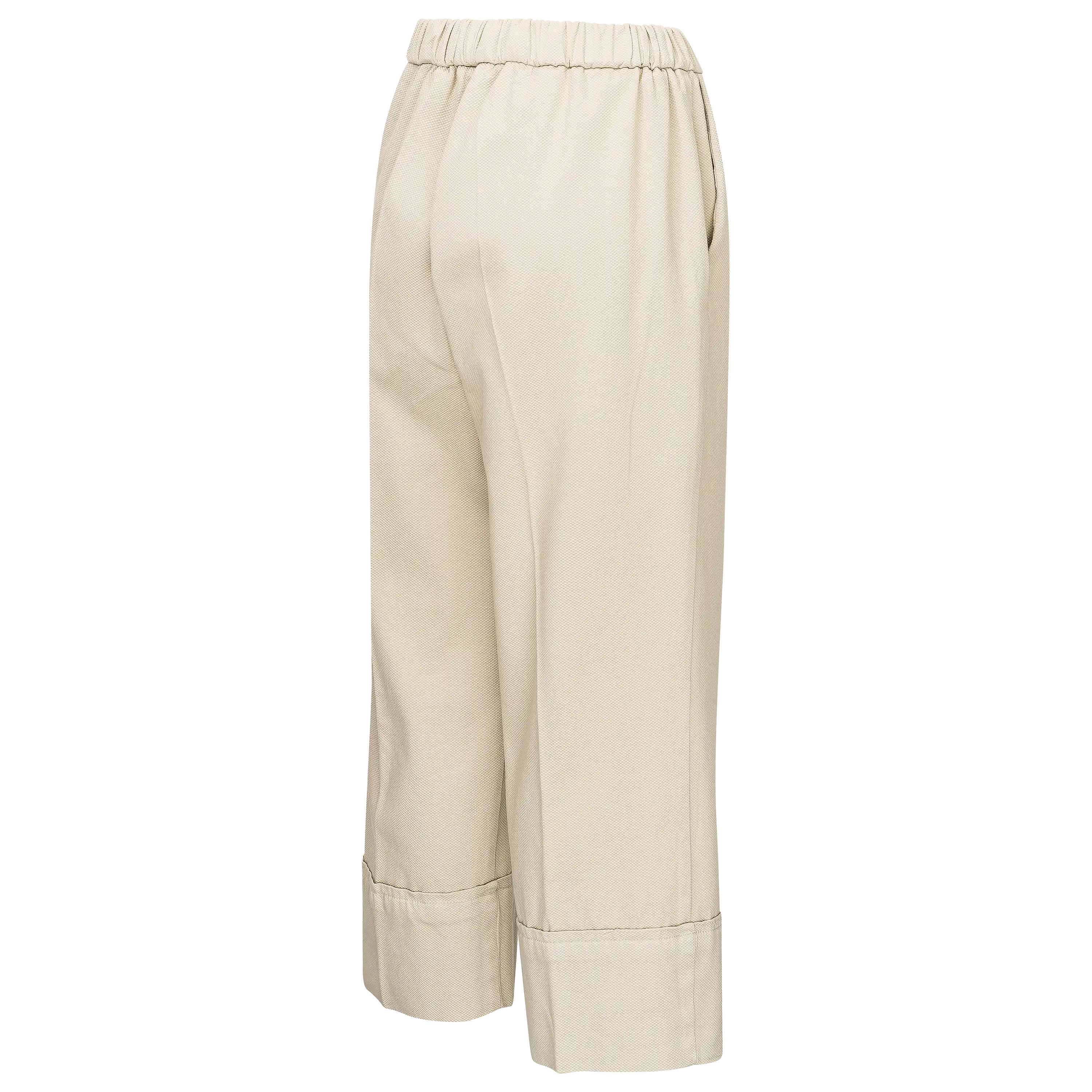 Professionelle Produktfotografie einer beigen Stoffhose mit Umschlag. Hochwertige Textilfotografie als Freisteller für Ihren Onlineshop. PRO-ducto GmbH