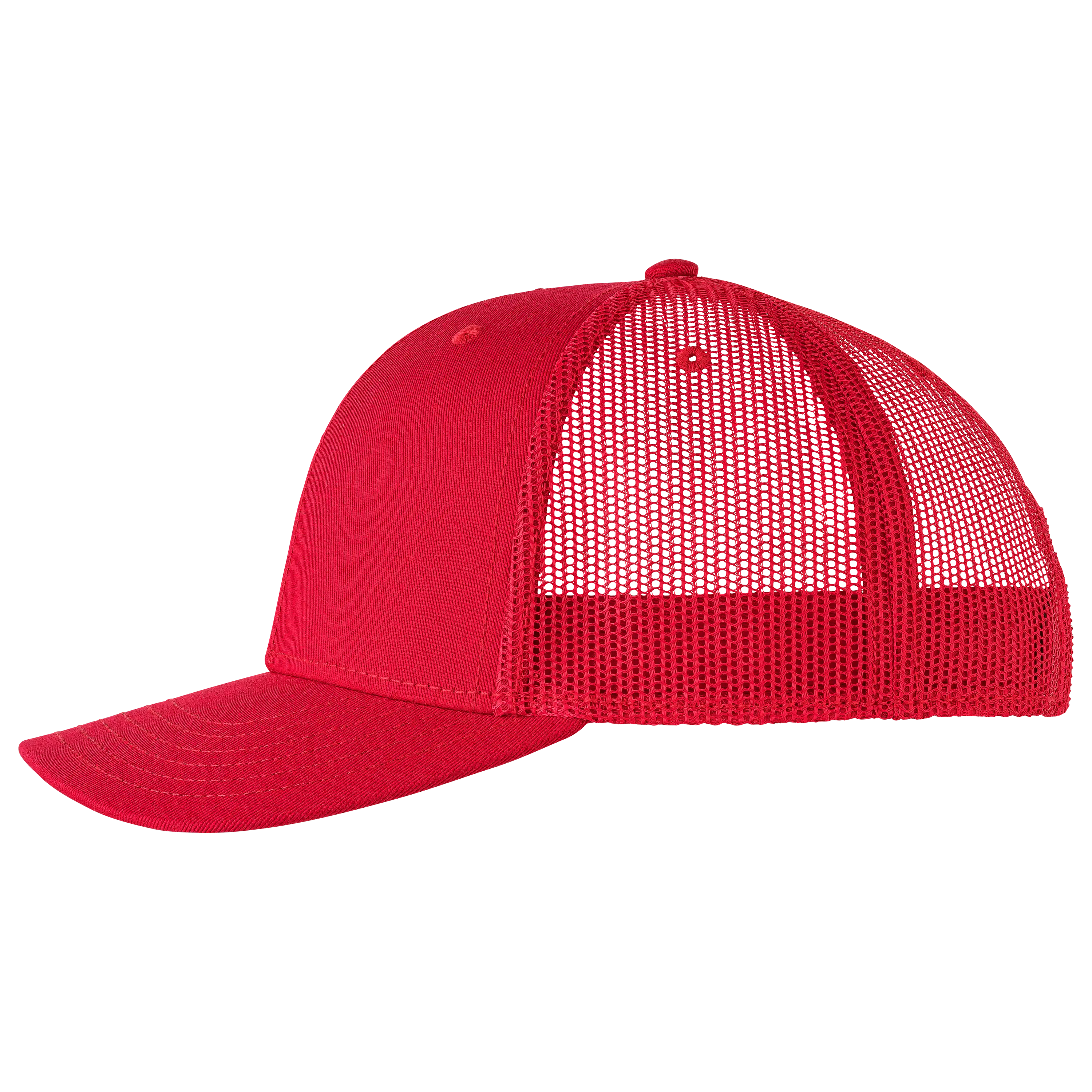 Rote Trucker Cap als Freisteller für professionelle Produktfotos von PRO-ducto GmbH. Ideal, wenn Sie hochwertige Produktbilder erstellen lassen wollen.