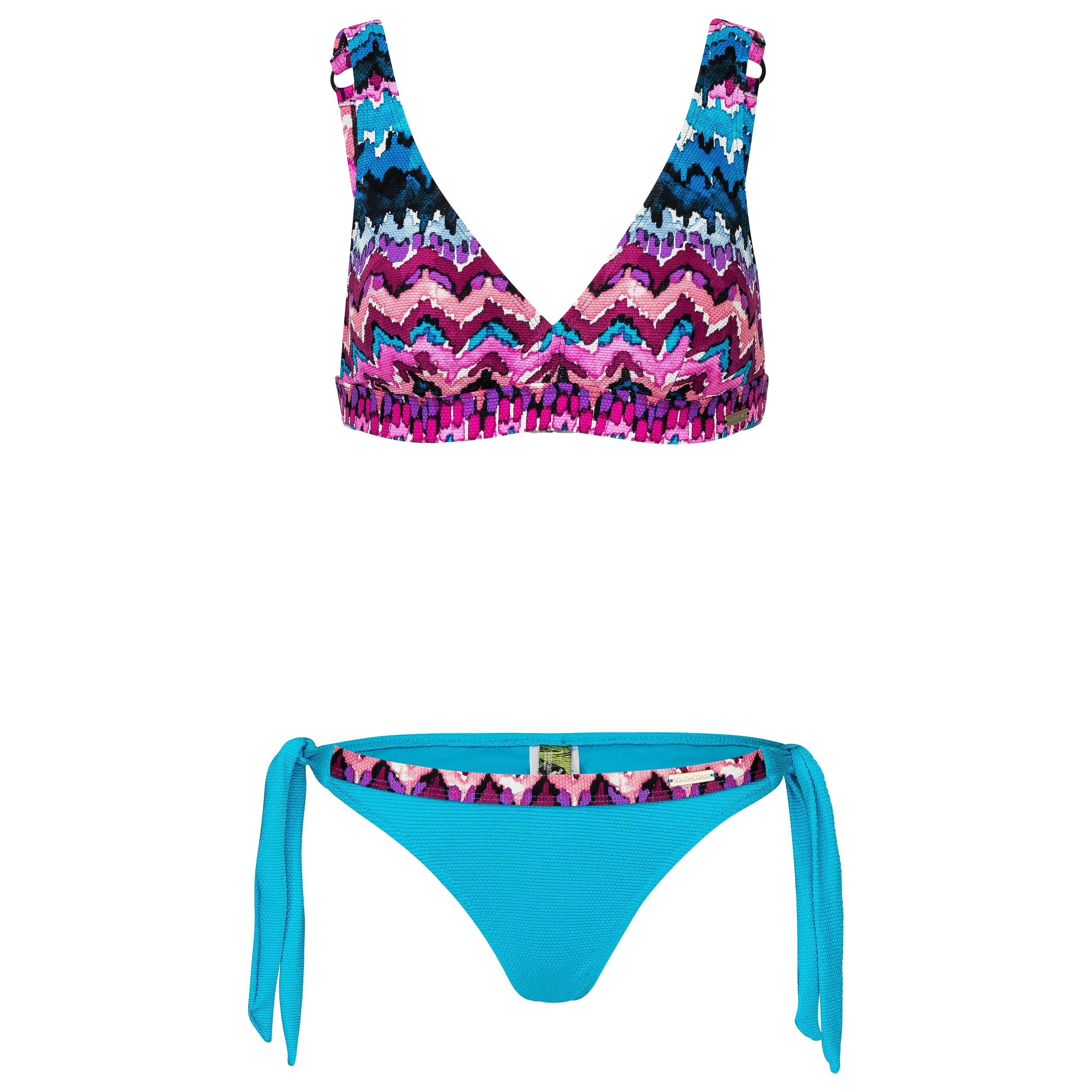 Professionelle Produktfotografie eines bunten Bikinis mit Zickzack-Muster. Bei PRO-ducto GmbH Bekleidung fotografieren lassen für hochwertige Textilfotografie.