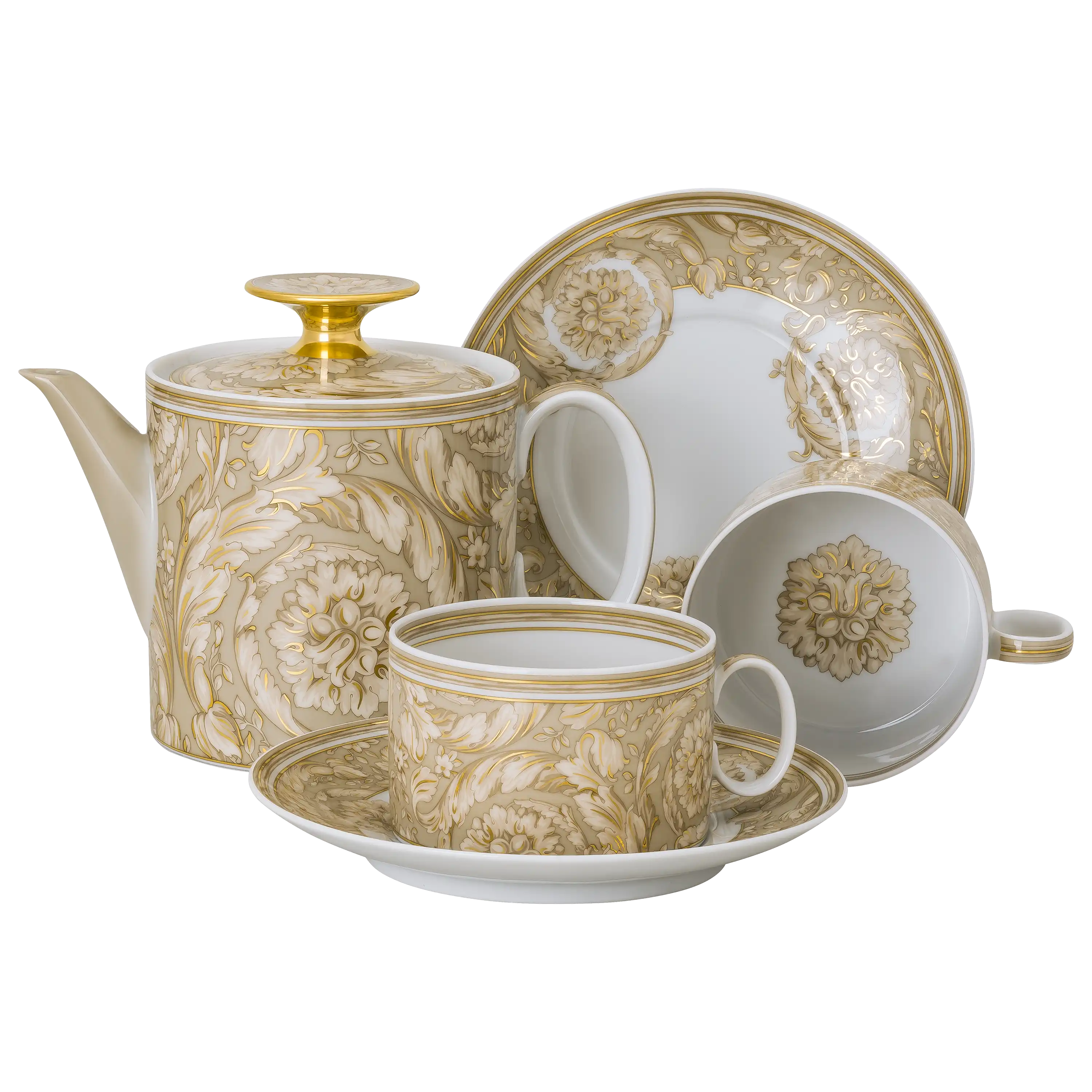 Elegantes Teeservice aus Porzellan mit goldenem Blumenmuster, fotografiert von der PRO-ducto GmbH für Produktfotos.