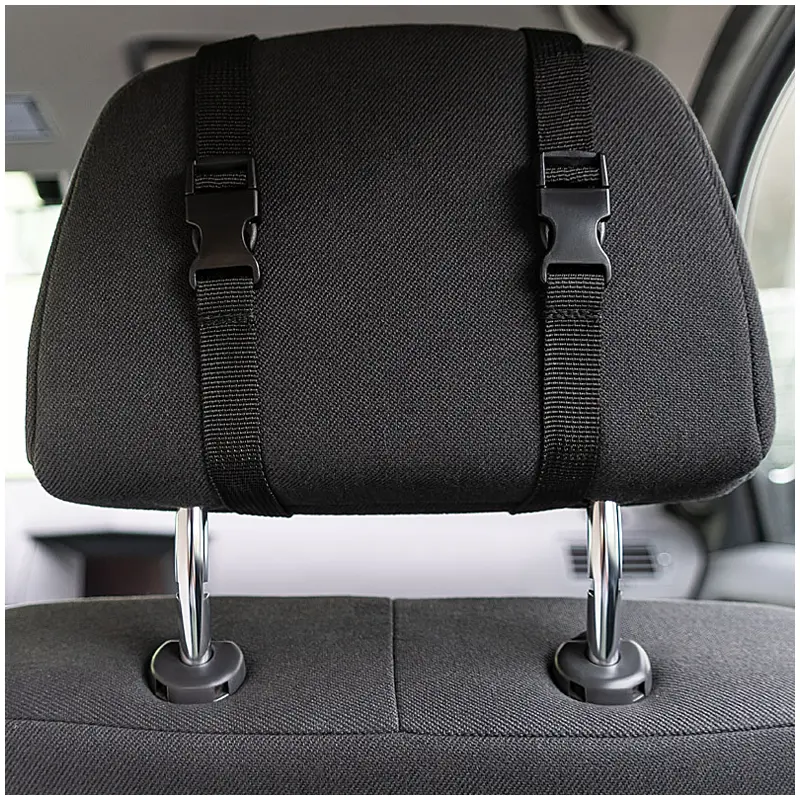 Produktfoto Befestigung an Kopfstütze im Auto