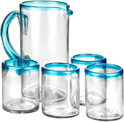 Produktfoto von transparenten Gläsern